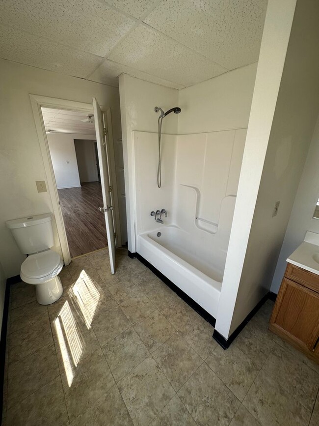 Photo - sbr112 Unit Apt 2