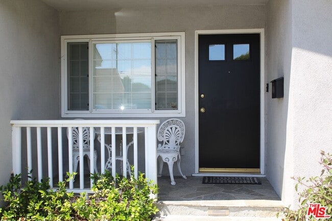 Photo - 6629 W 87th Pl