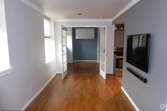 Building Photo - 1436 Meridian Pl NW Unit 404 Rental