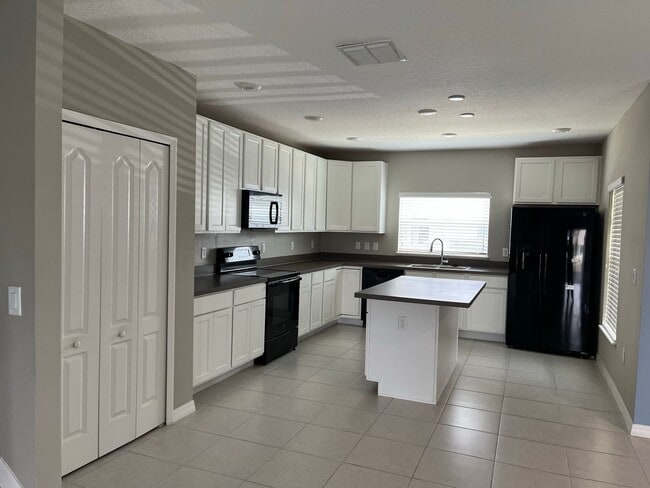 189 Primrose Dr