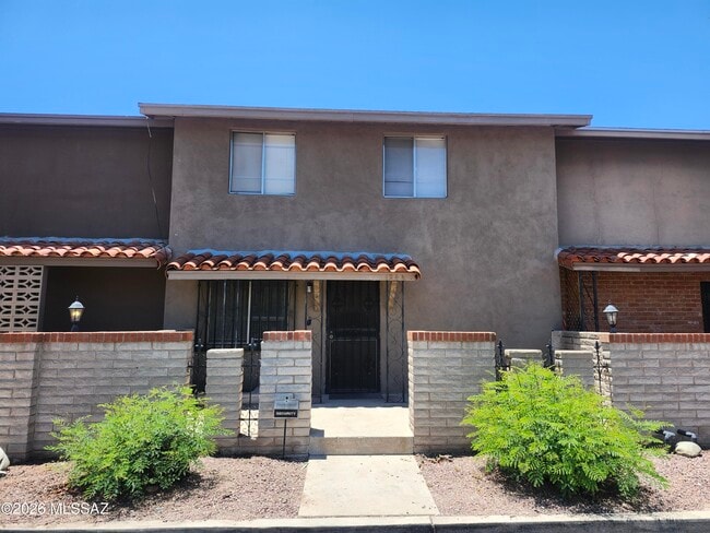 Building Photo - 1244 S Camino Seco
