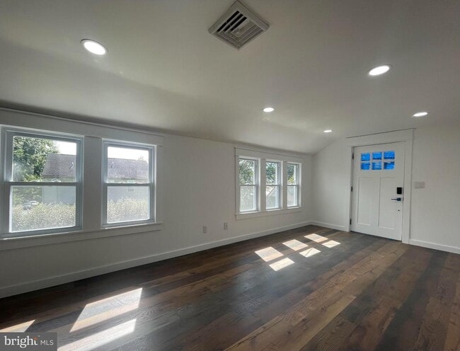 250 Lenni Rd