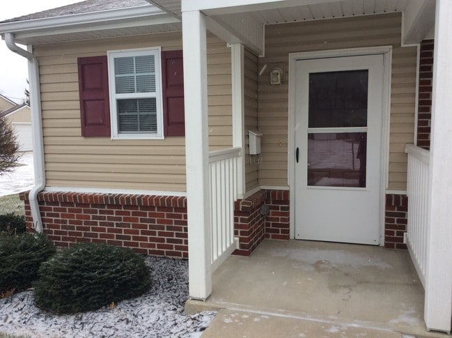 Welcome Home - Villas of Wayne Trail (Senior 55+)