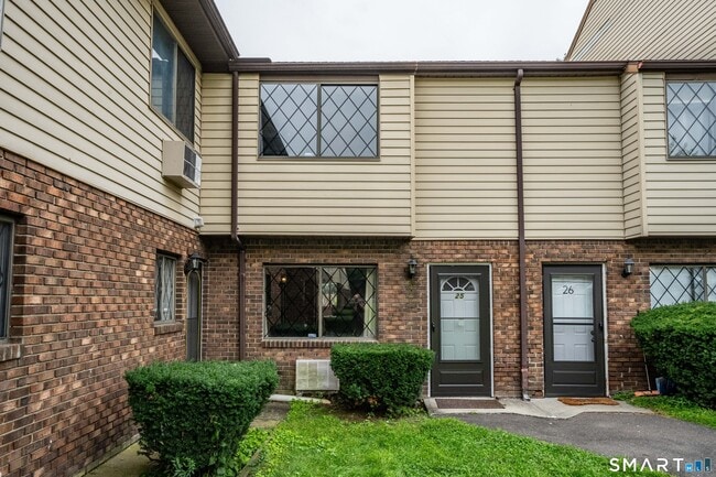 Photo - 2 Craftwood Rd Unit 25