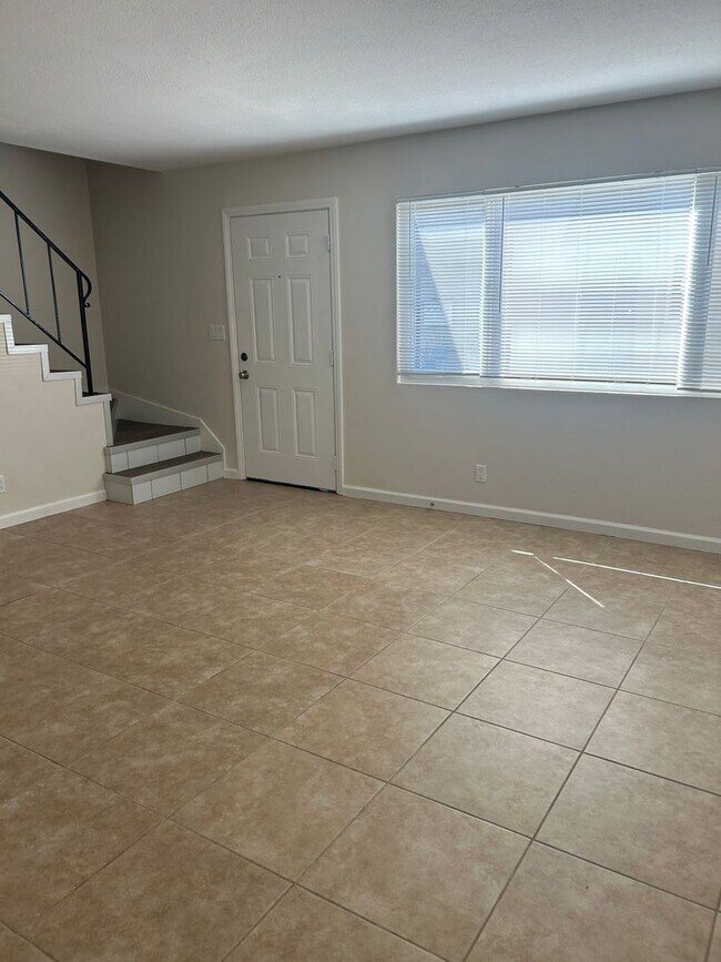 10026 River St Unit 2