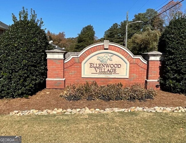 Building Photo - 6303 Ellenwood Dr