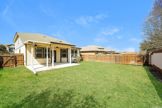 Photo - 7906 Mahala Bluff