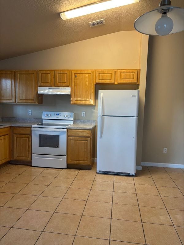 Photo - 35 Brunswick Ln