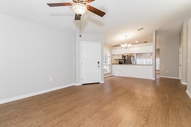 Photo - 7741 Barclay Rd