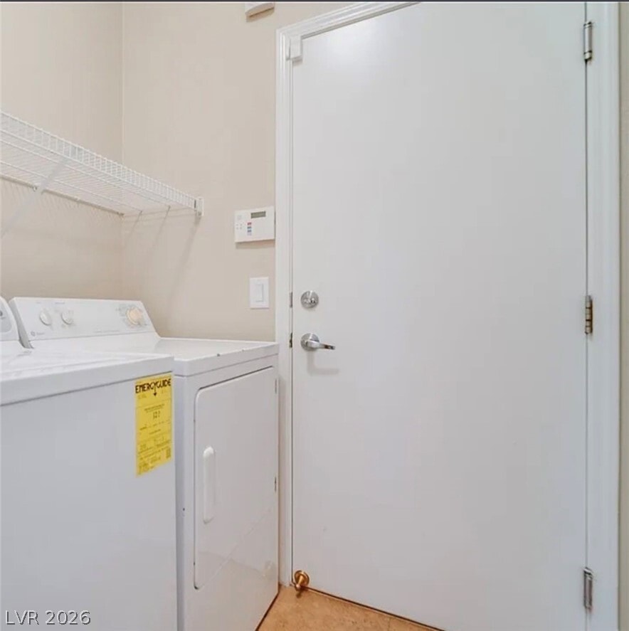 Photo - 2406 Paveene Ave