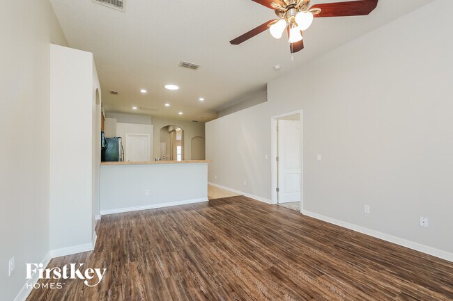 Photo - 2708 Eagle Cliff Dr