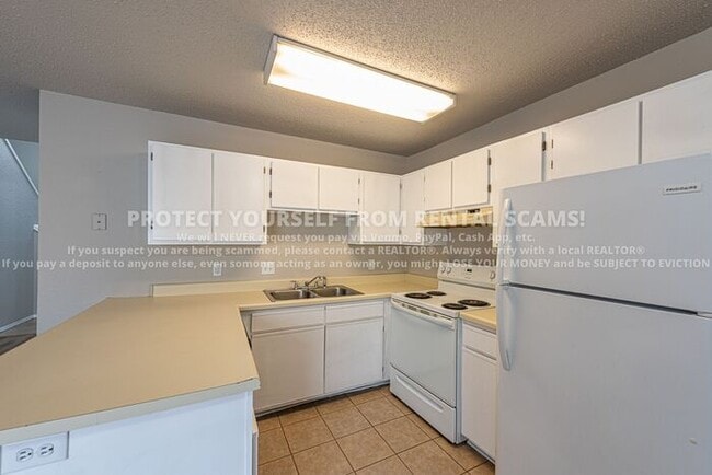 Photo - 686 W Martha Dr