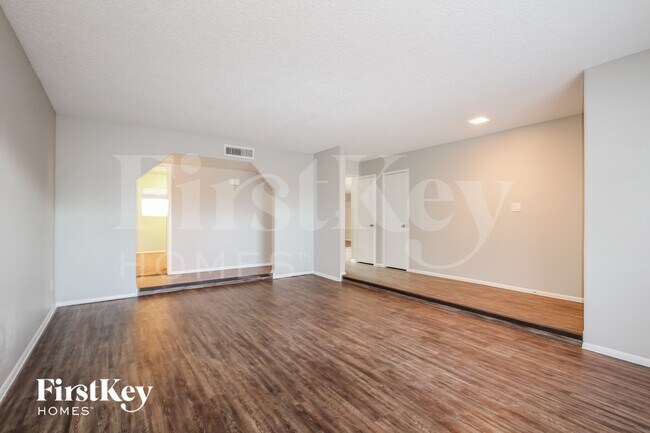 Photo - 16412 N 49th Dr