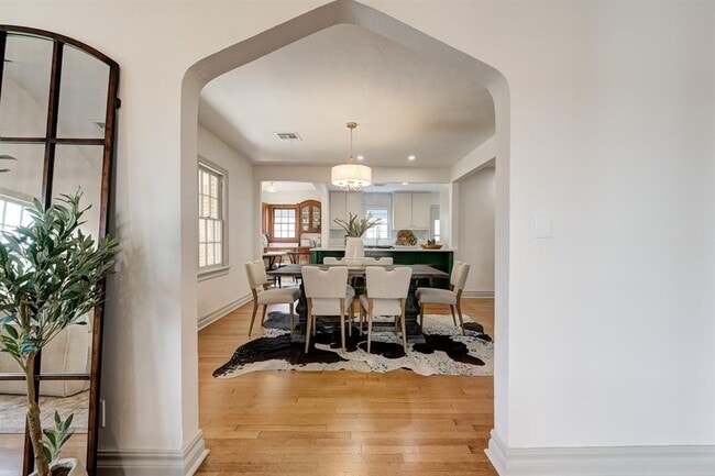 Photo - 2324 NW 28th St