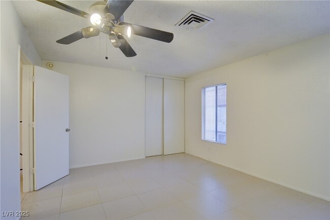 Building Photo - 3994 Visby Ln Unit N/A