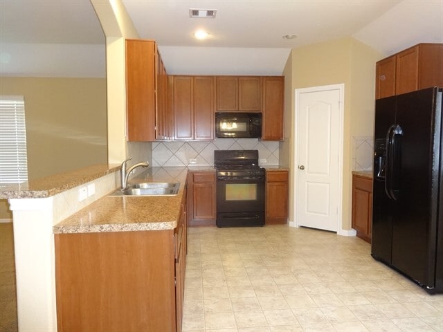 Photo - 28606 Lockeridge Farms Dr