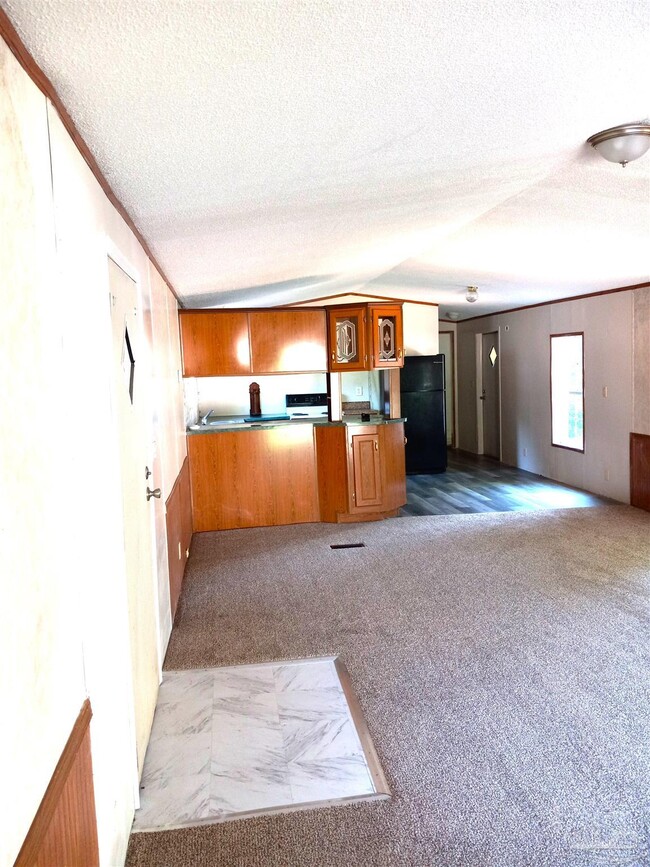 Photo - 5800 Lillian Hwy