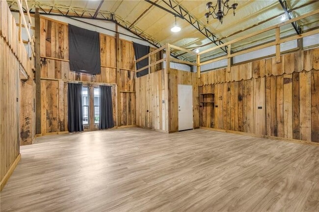 Photo - 52898 State Highway 59, A