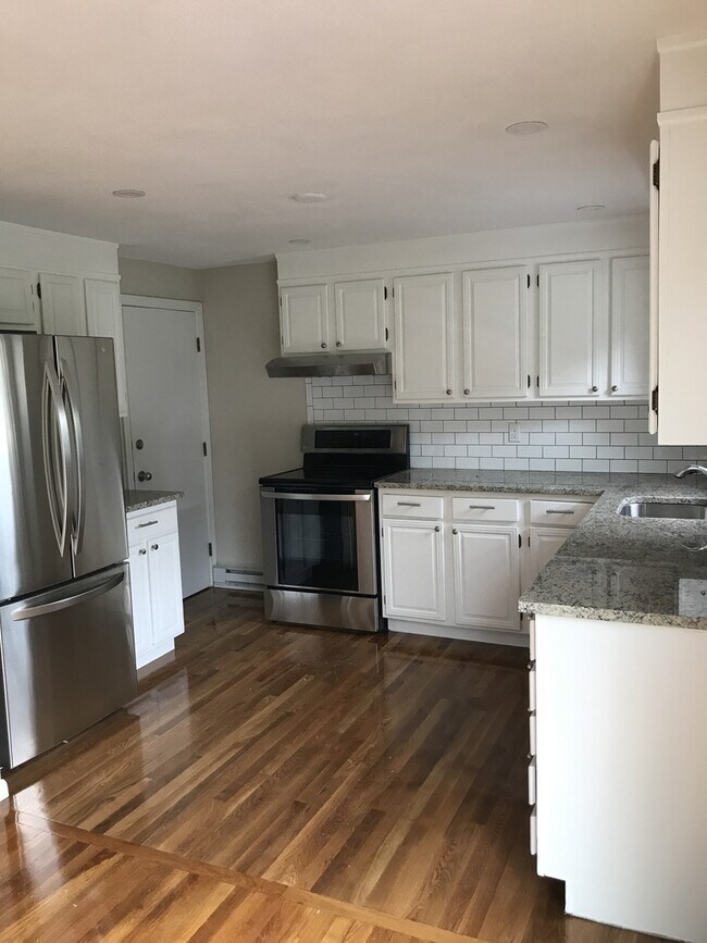 Photo - 626-628 Summer St. Unidad 628 Summer St