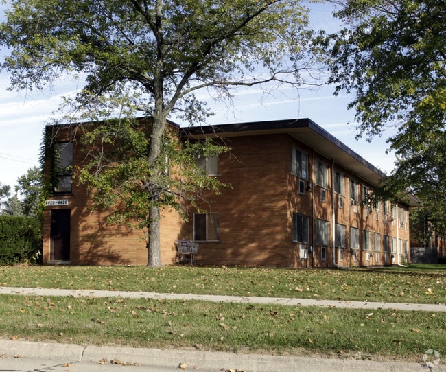 Parkview Apartments