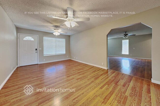 Photo - 4901 W Michigan Ave