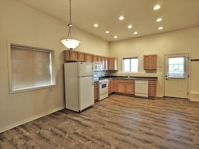 Photo - Lena/Auke Bay, Ocean view, 1 bedroom, 1 full bath, ground floor apartment, heat included - Year L...