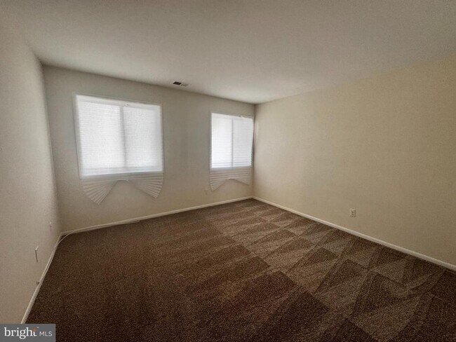 Photo - 8 Winners Cir Unidad 2B