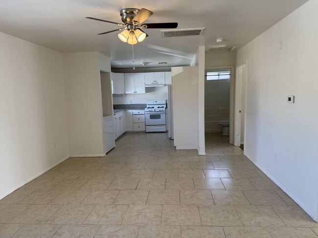 Photo - 2 bed 2 bath upstairs unit, $900.00 rent Unit Suite B