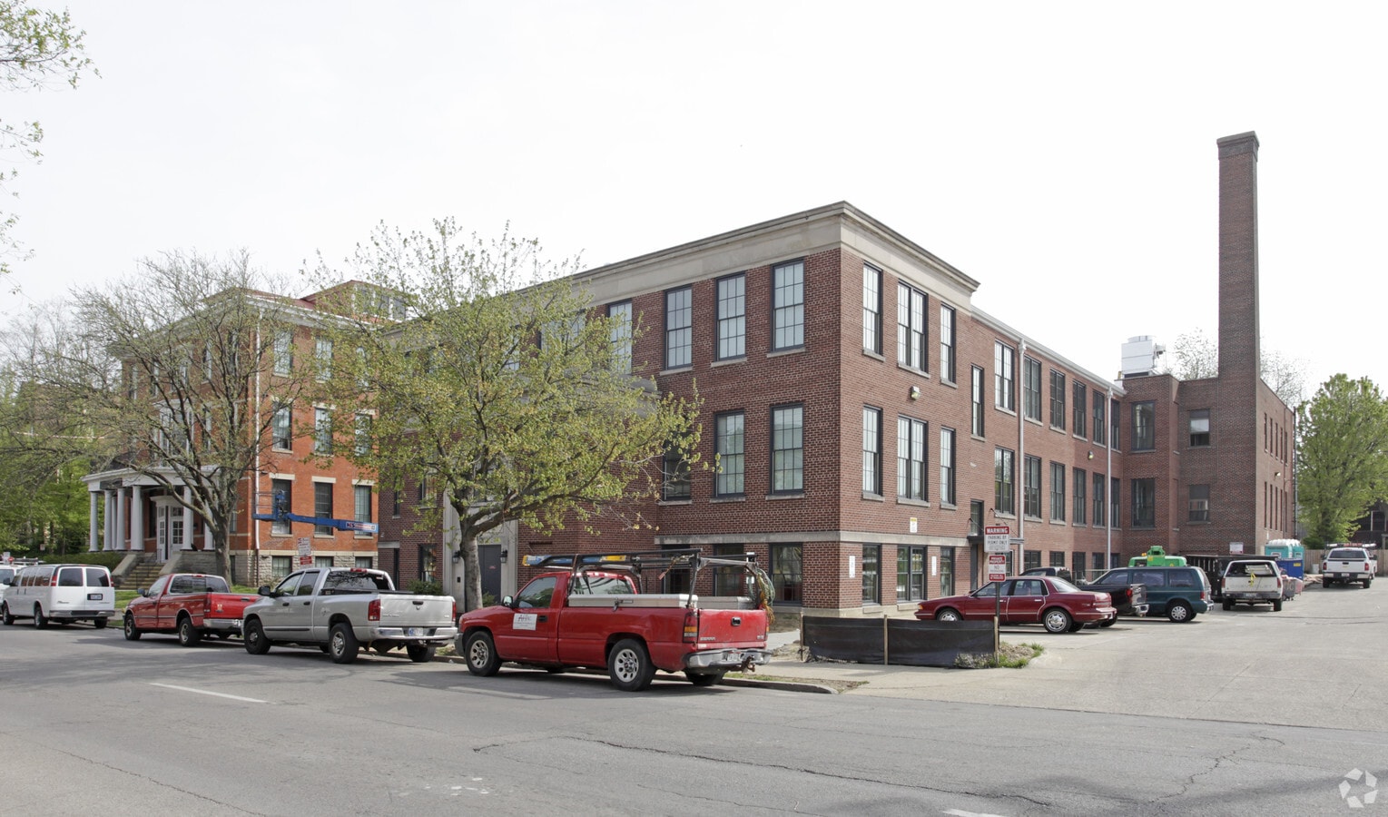 Photo - La Salette Garden Apartments