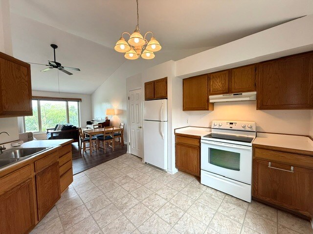 Photo - 154 Westview Ln