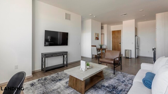 Photo - 8475 Michael Cherry Ave Unidad 3-233