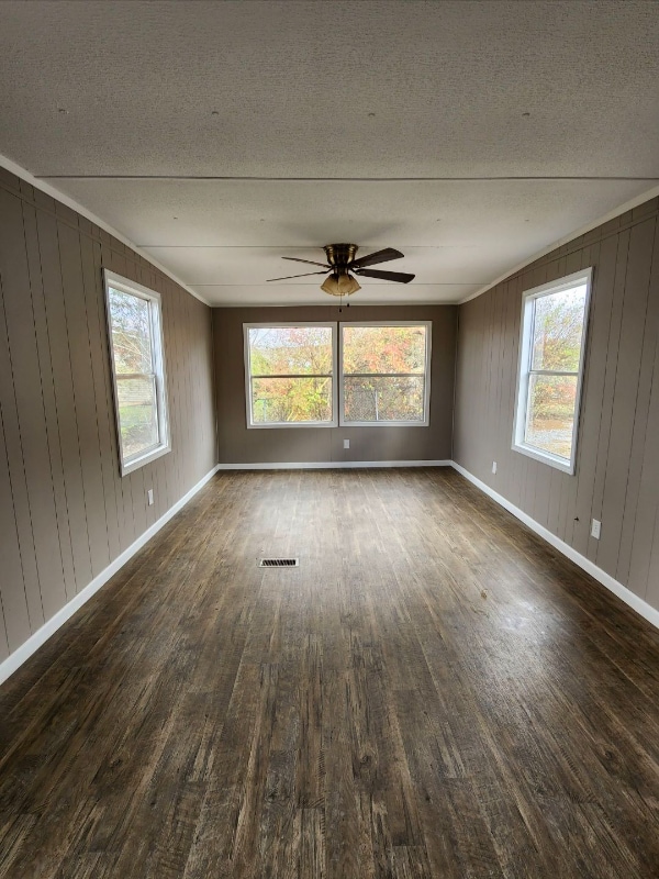 Building Photo - 526 Hal Henard Rd