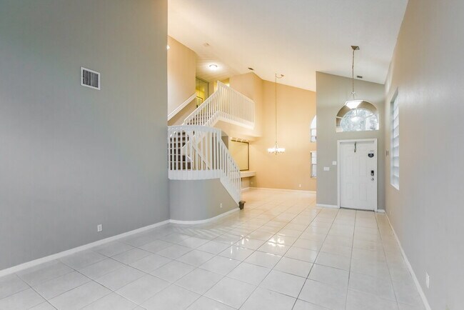 Photo - 4729 NW 115th Ave