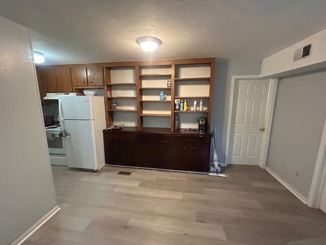 Photo - 2-bedroom, 1-bathroom home located in the heart of Columbia!