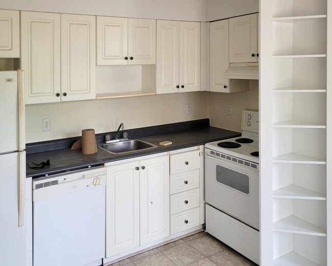 Photo - Barrington South