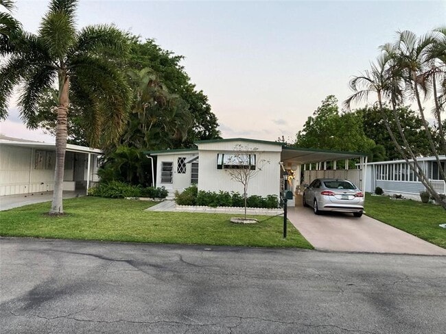 Building Photo - 452 NW 51st St Rental