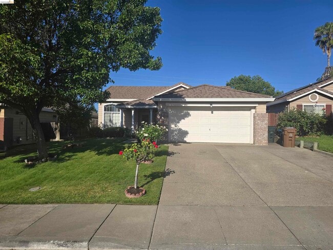 Building Photo - 5128 Hereford Ct