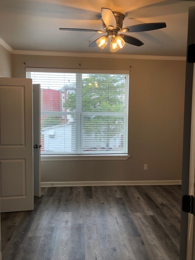 Photo - 305 W Second St Unit 309