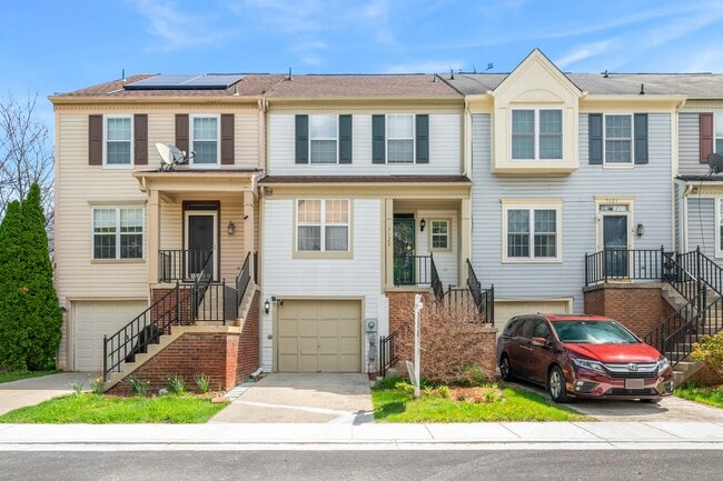 Building Photo - 7123 Gresham Ct W