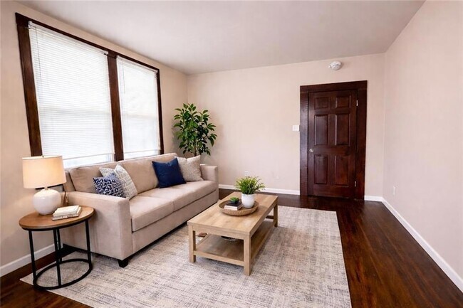 Photo - 1737 Duels St