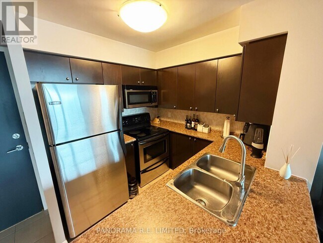 Photo - 225 Sherway Gardens Rd Unit 804