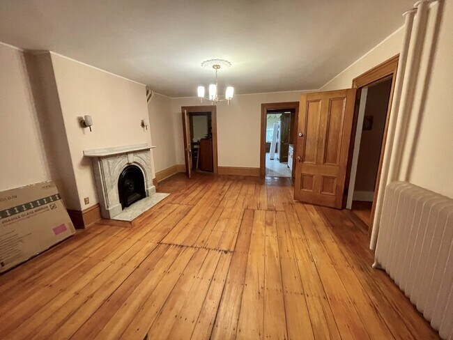Photo - 36 Upton St Unit 1