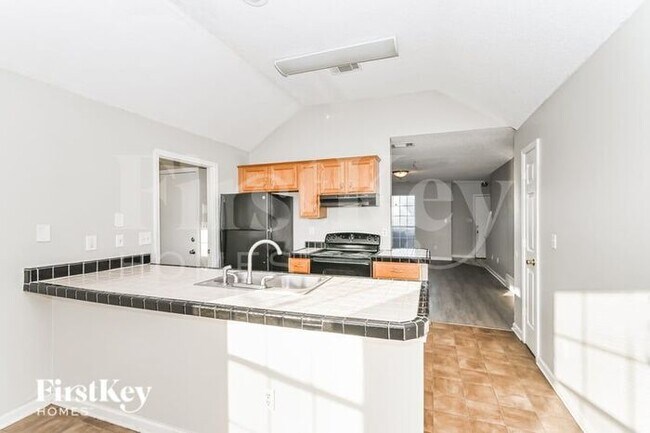 Photo - 7678 Breeze Wood Cove