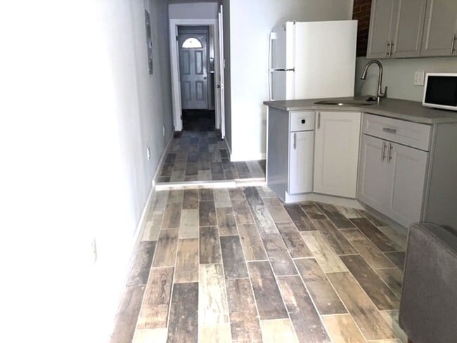 Building Photo - 5408 Baltimore Ave Unit #3 Rental