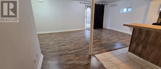 Photo - 21 Fernbank Pl