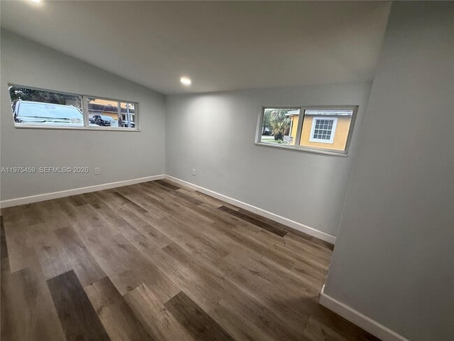 Photo - 1835 NE 153rd St