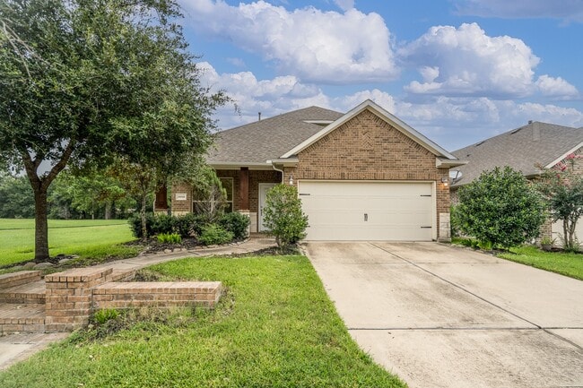 18918 Cove Pointe Dr