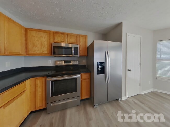 Photo - 6811 Smithfield Blvd