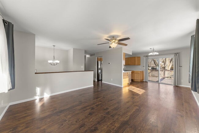 Photo - 1614 Lucylle Ave