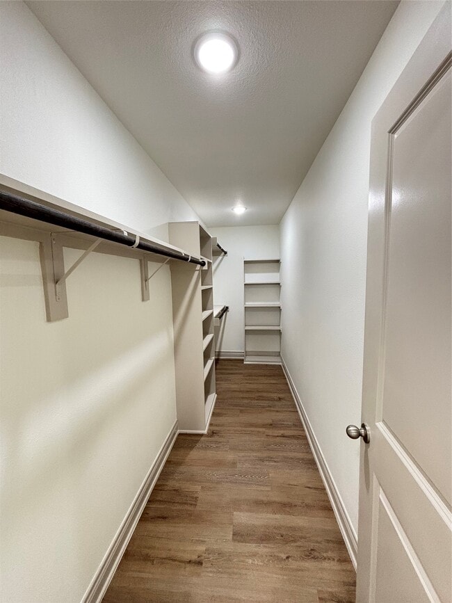 Photo - 2622 Rosalee St